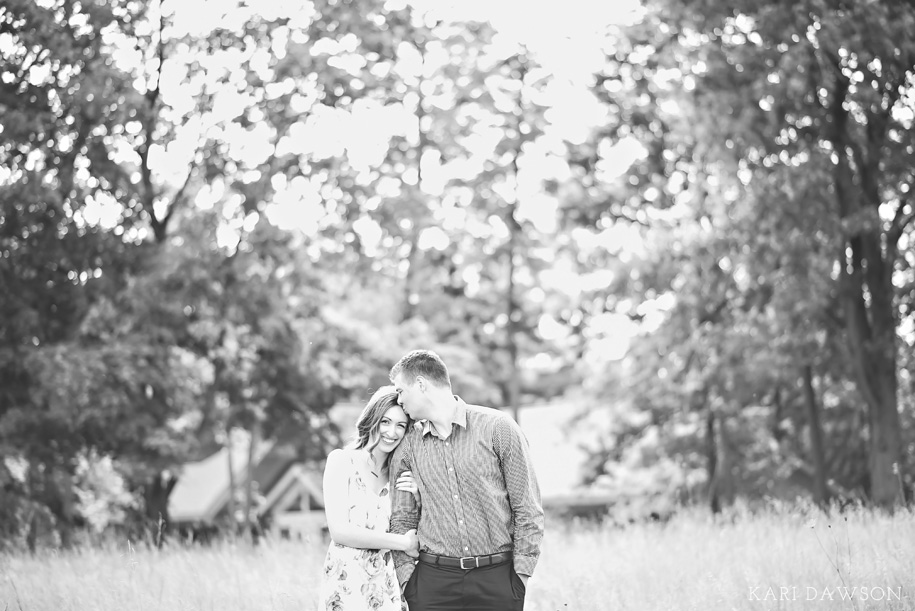 metro detroit engagement session