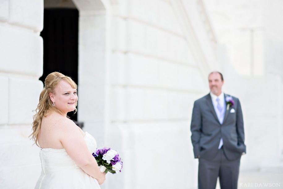 DIA Detroit Institute of Arts Wedding bride and groom photos