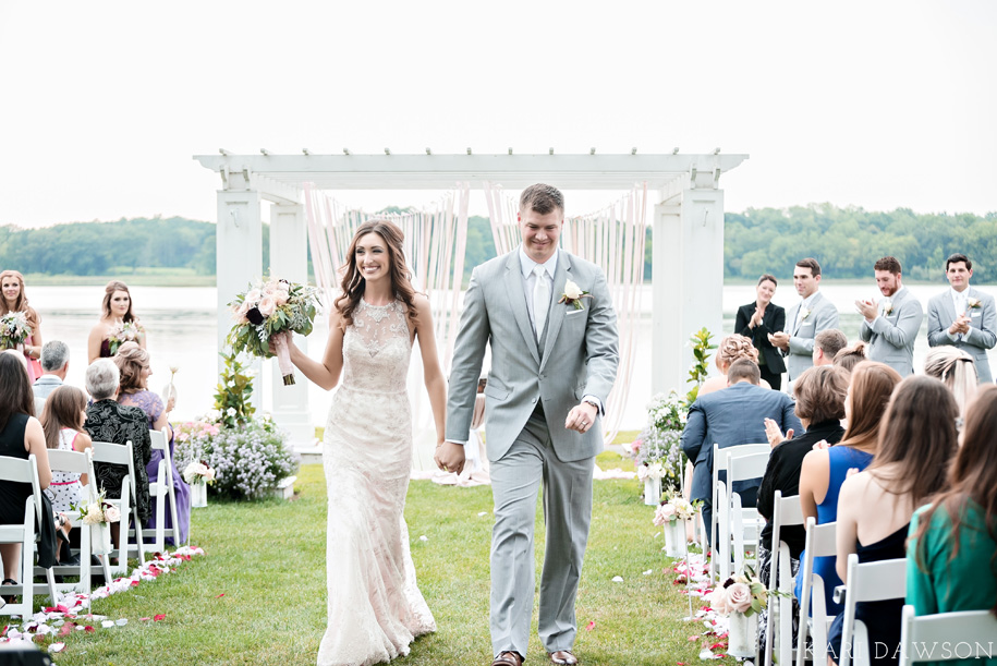 They're married! What a gorgeous romantic outdoor wedding ceremony at waldenwoods.