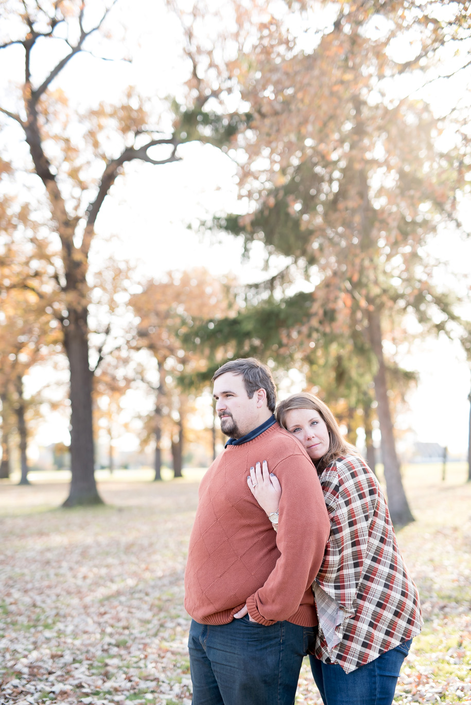 Fall outfit inspiration for a belle isle autumn engagement session in Detroit Michigan by Kari Dawson