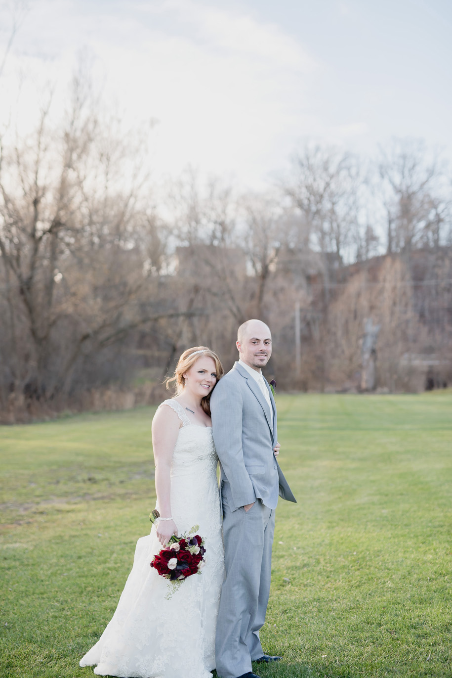 Romantic Winter Wedding with a Red and White Color Pallete-41