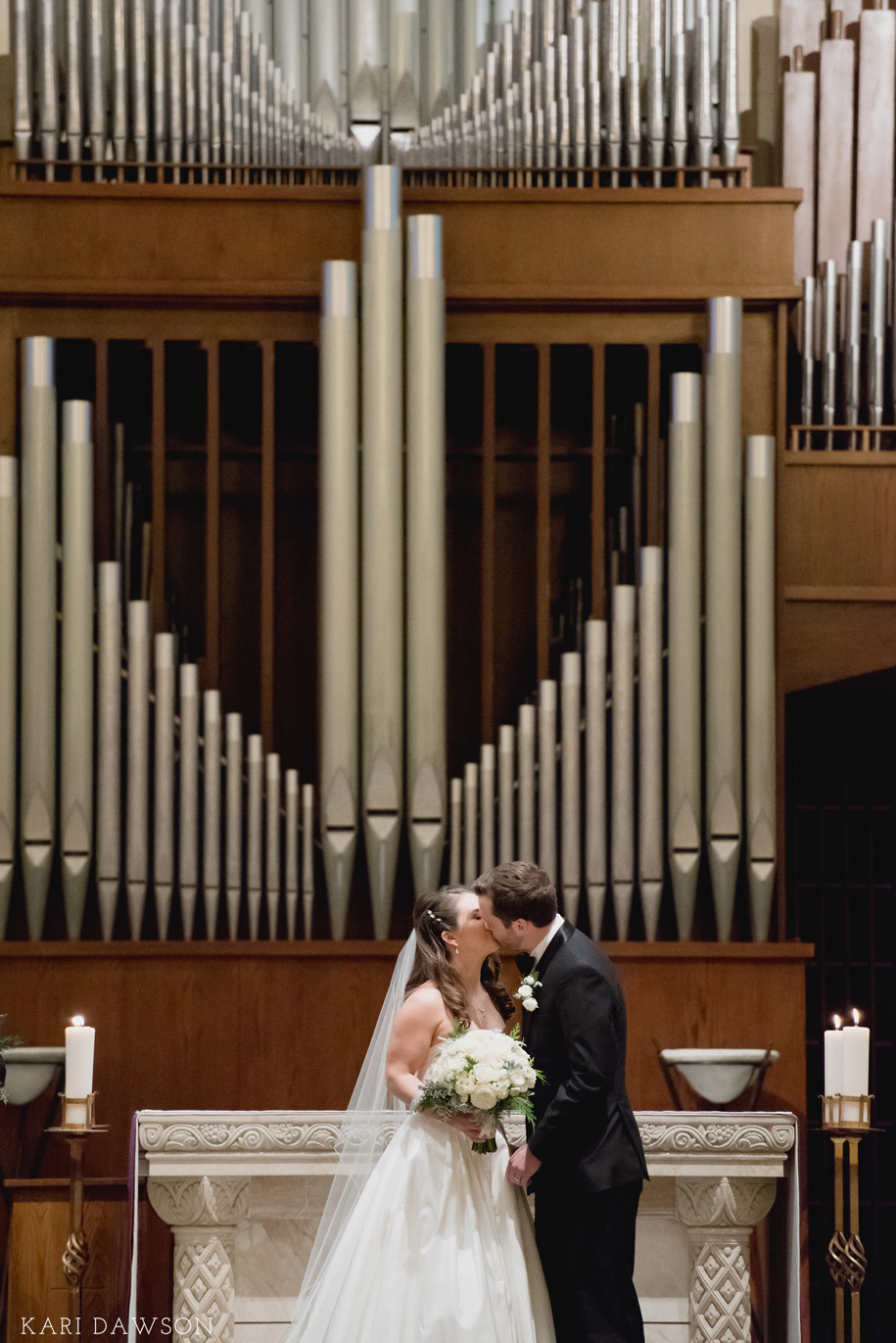 Inn at St Johns Black Tie Winter Wedding with a Neutral Wedding Color Pallete by Kari Dawson-66