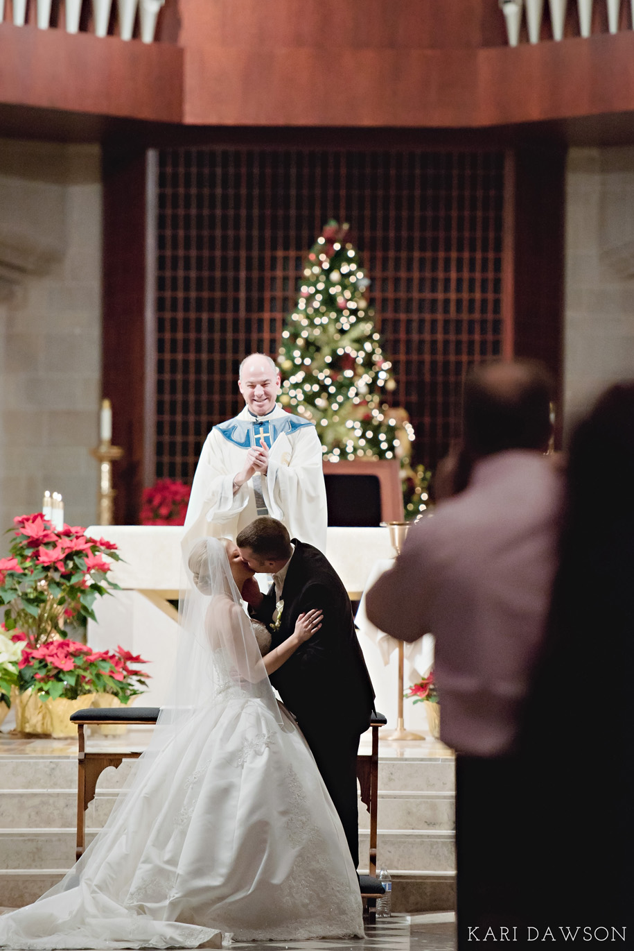 winter colony club and blessed sacrament cathedral wedding-26