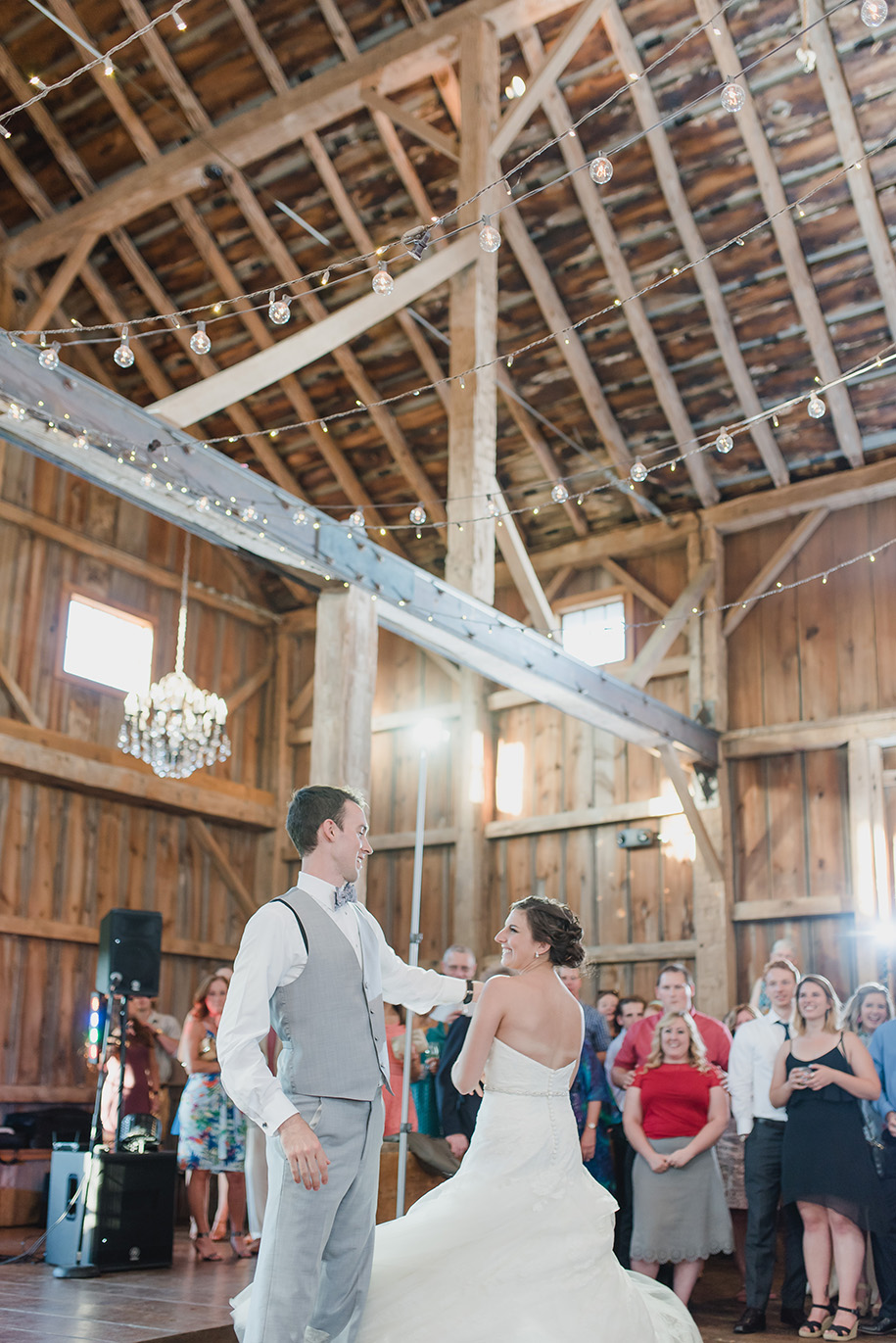 the valley at frutig farms outdoor barn wedding143