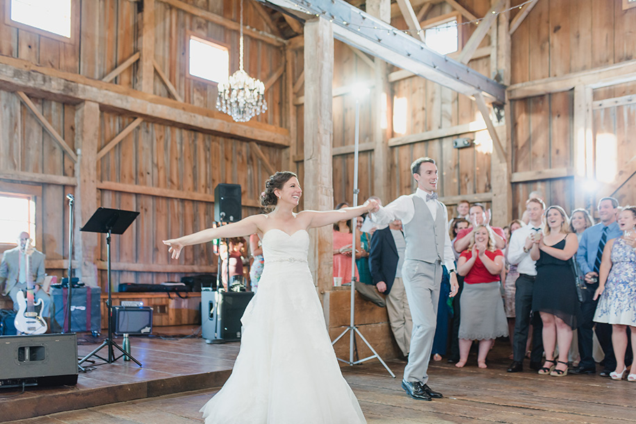 the valley at frutig farms outdoor barn wedding144