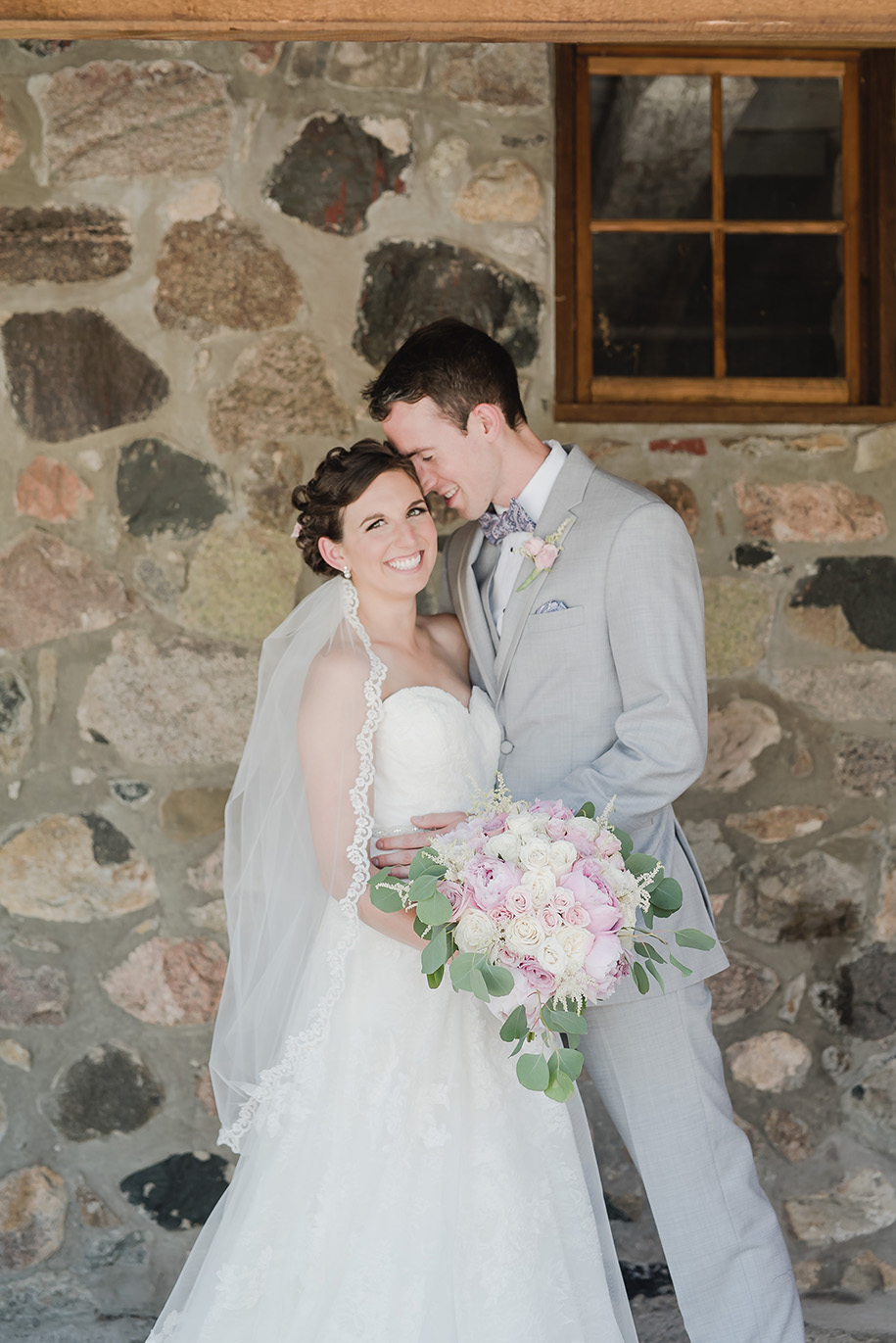 the valley at frutig farms outdoor barn wedding54