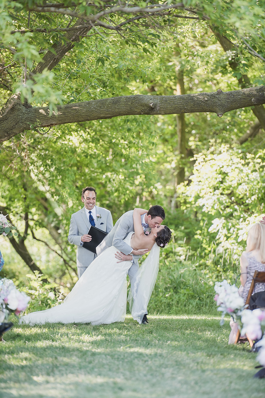 the valley at frutig farms outdoor barn wedding91