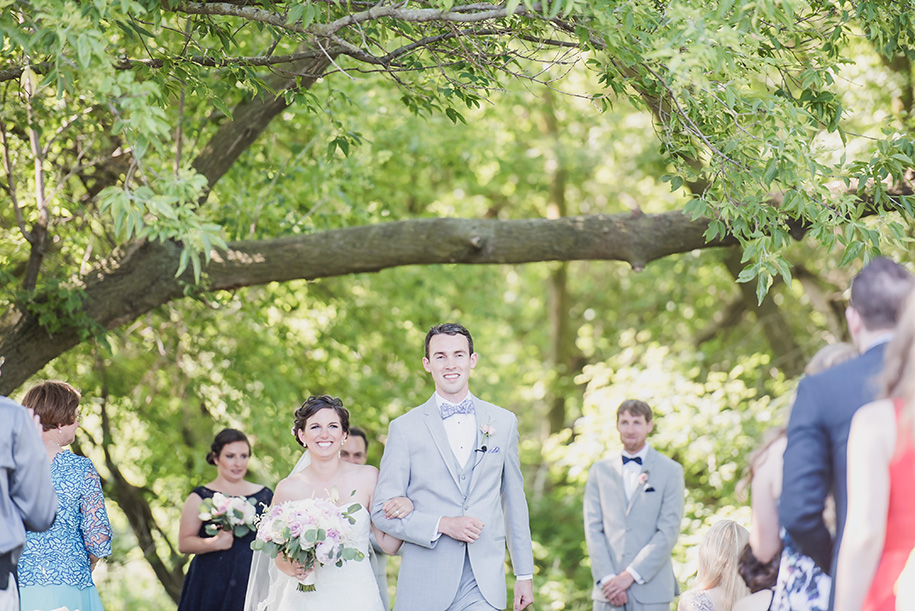 the valley at frutig farms outdoor barn wedding92