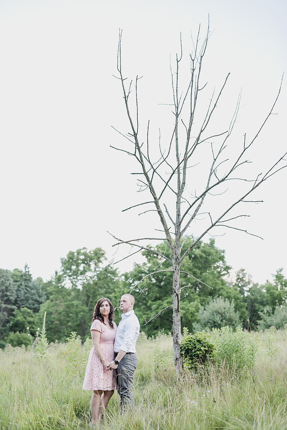 Picnic in the woods engagement by Kari Dawson Photography