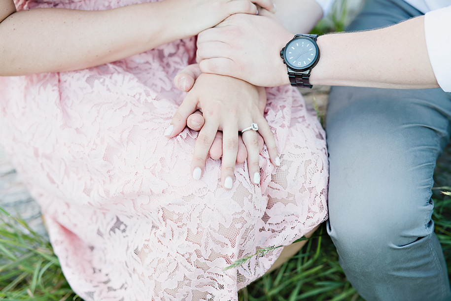 Picnic in the woods engagement by Kari Dawson Photography