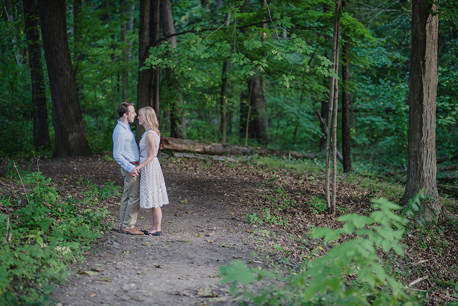 ann-arbor-arboretum-and-university-of-michigan-campus-engagement-session8