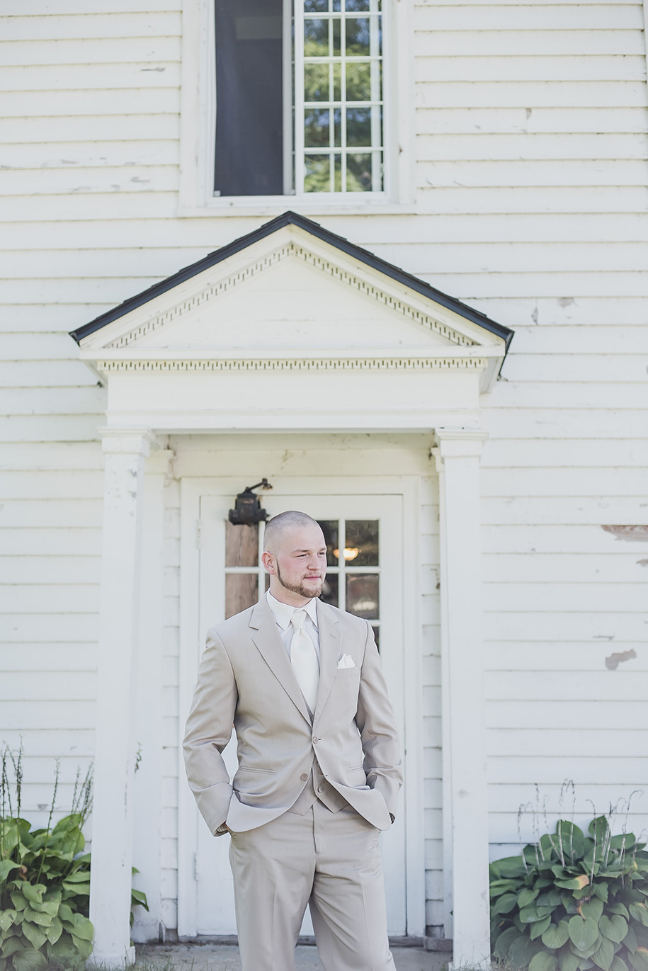 pink-and-mint-green-fall-outdoor-waldenwoods-wedding17