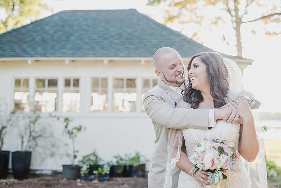 pink-and-mint-green-fall-outdoor-waldenwoods-wedding70