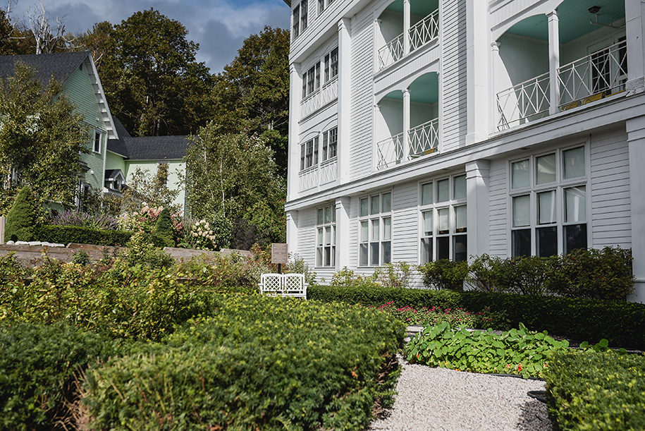 mackinaw-island-elopement37