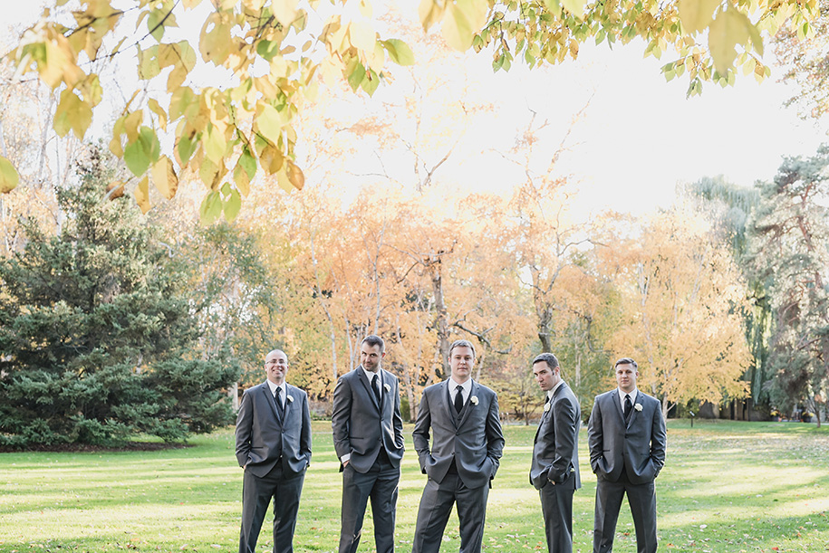 waterview-loft-at-port-detroit-fall-wedding75