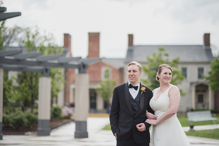 St Hugo Birmingham Community House spring wedding photography provided by Kari Dawson and her team.