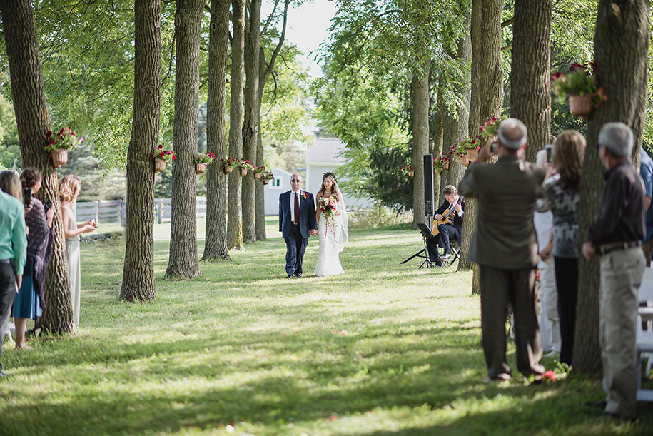 Michigan Outdoor Farm Wedding33