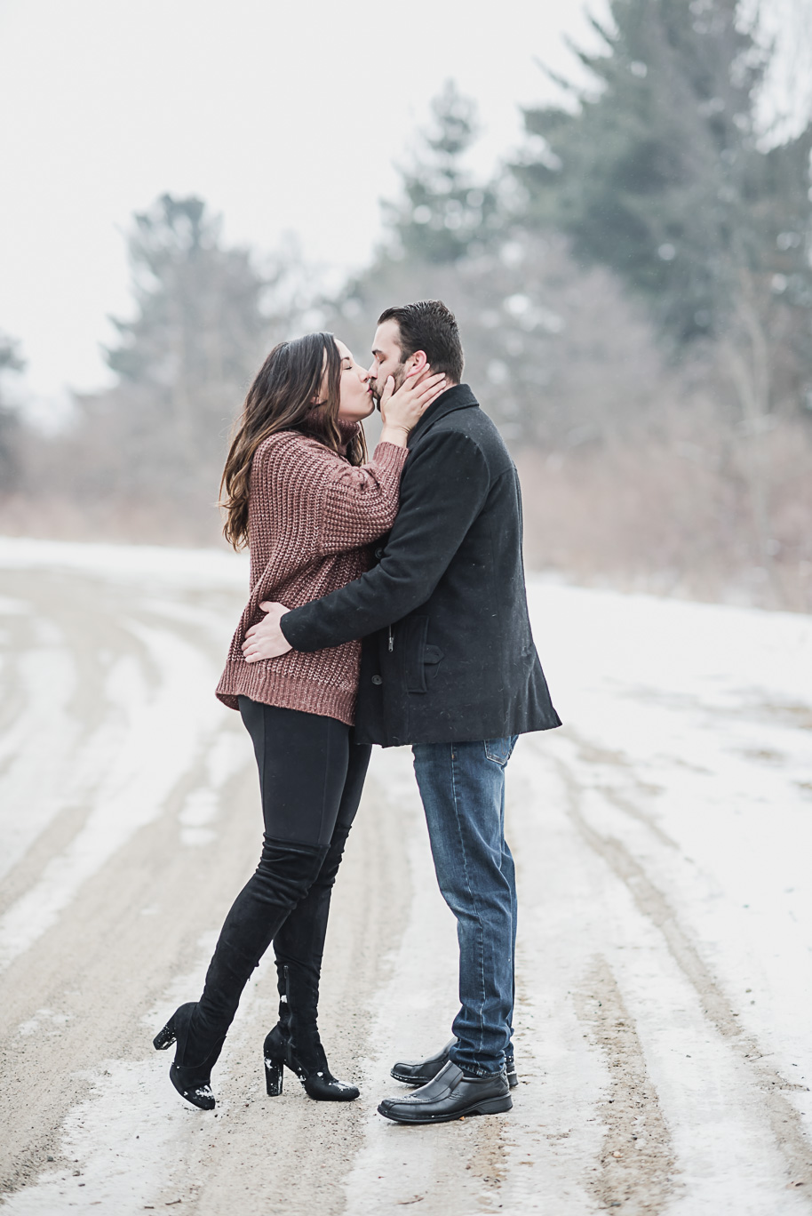 Washington Michign Winter Engagement Session in the Woods-5