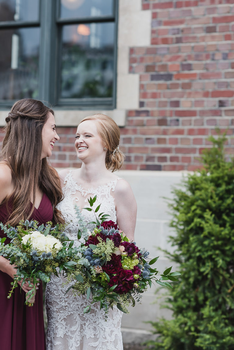 cranberry and navy gem theatre fall wedding in detroit