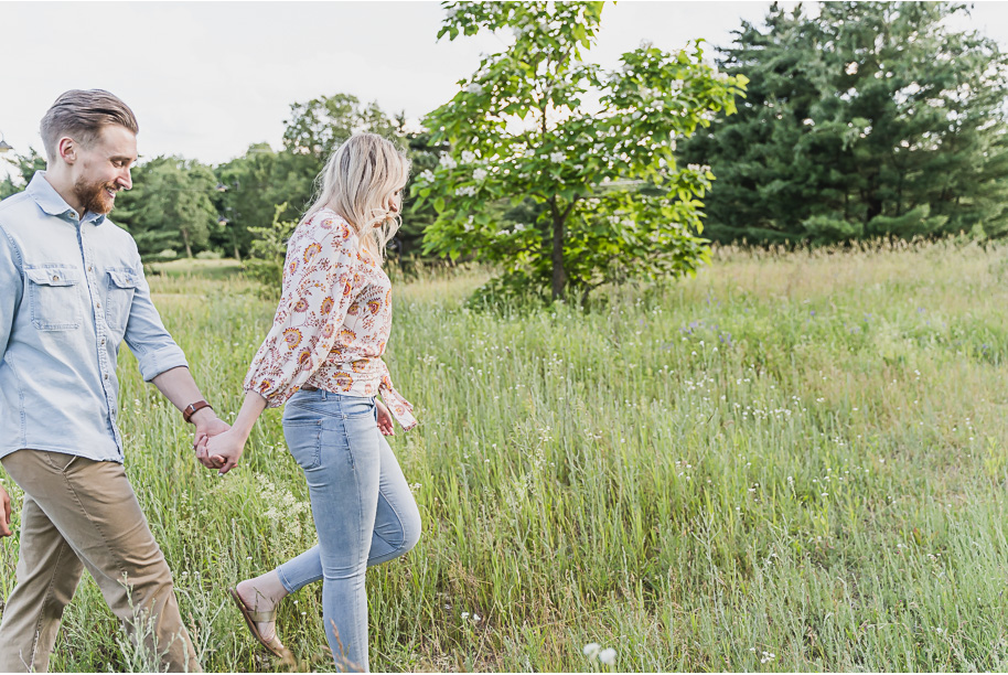 Stony Creek Metro Park engagement photos in Washington, Michigan provided by Kari Dawson Photography.