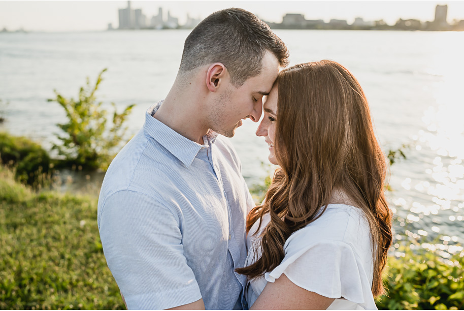 Summer Belle Isle engagement photos in Detroit, Michigan provided by Kari Dawson Photography and her team. 