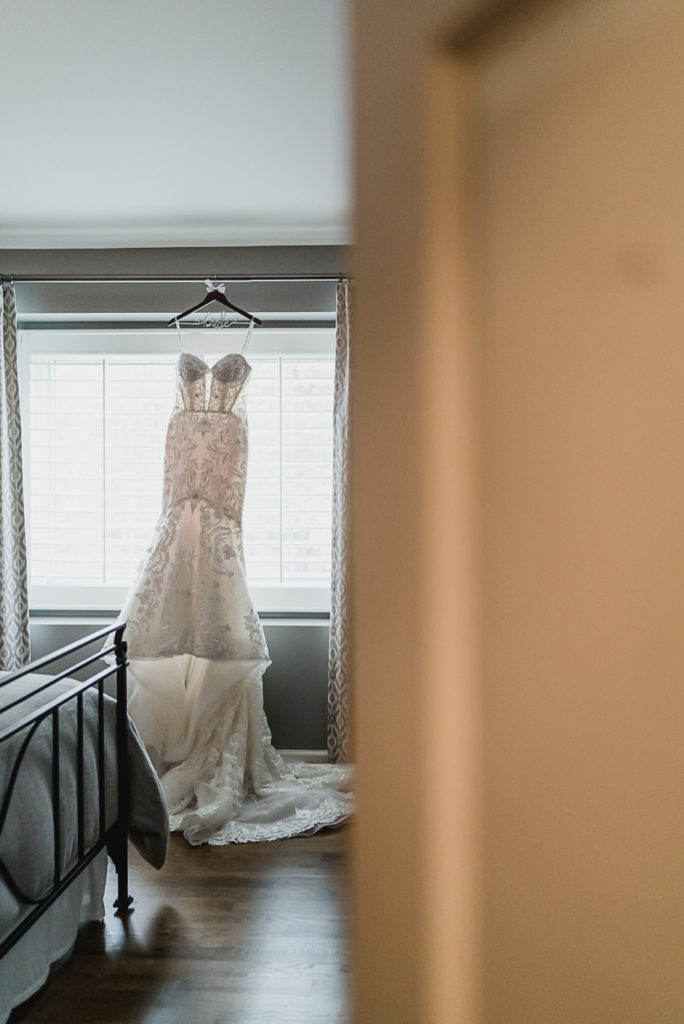 An intimate black tie backyard wedding in Armada Michigan provided by Kari Dawson top rated Southeastern Michigan wedding photographer and her team.