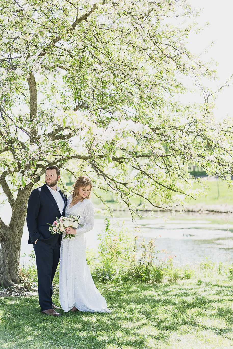 Spring Botanical Garden Toledo micro wedding in Toledo Ohio provided by Kari Dawson top-rated Toledo wedding photographer.