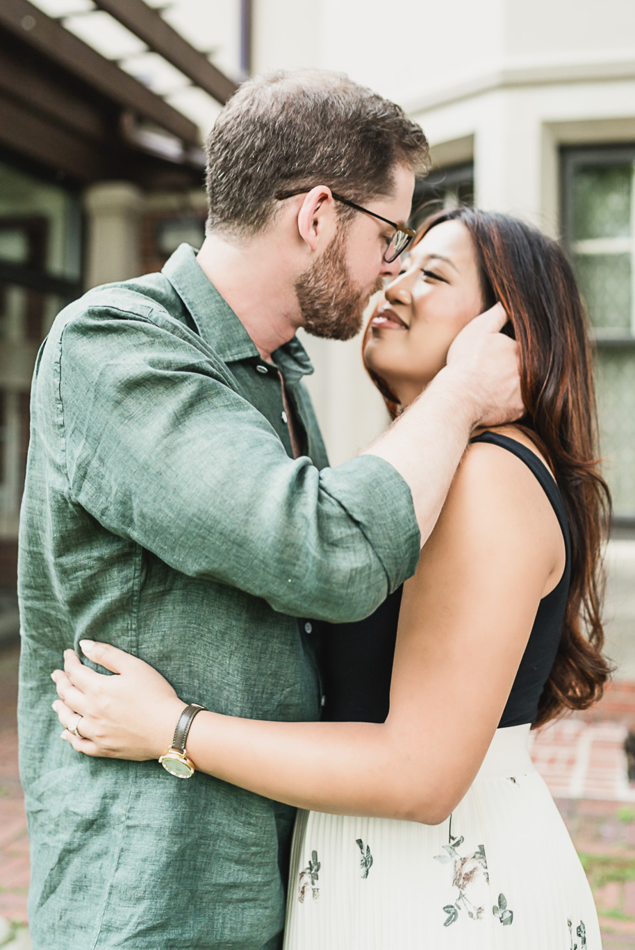 A romantic summer Cranbrook House and Gardens engagement session in the summer by top-rated Detroit wedding photographer Kari Dawson.