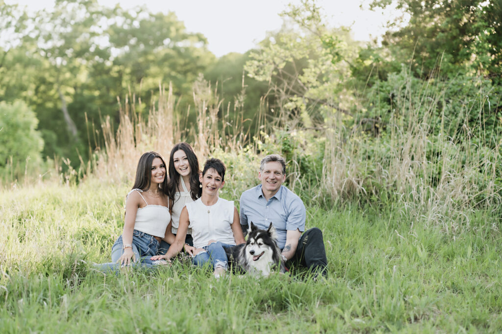 Family photos are a timeless tradition, capturing moments and memories that will be cherished for years to come. Here are 6 tips for great family photos.