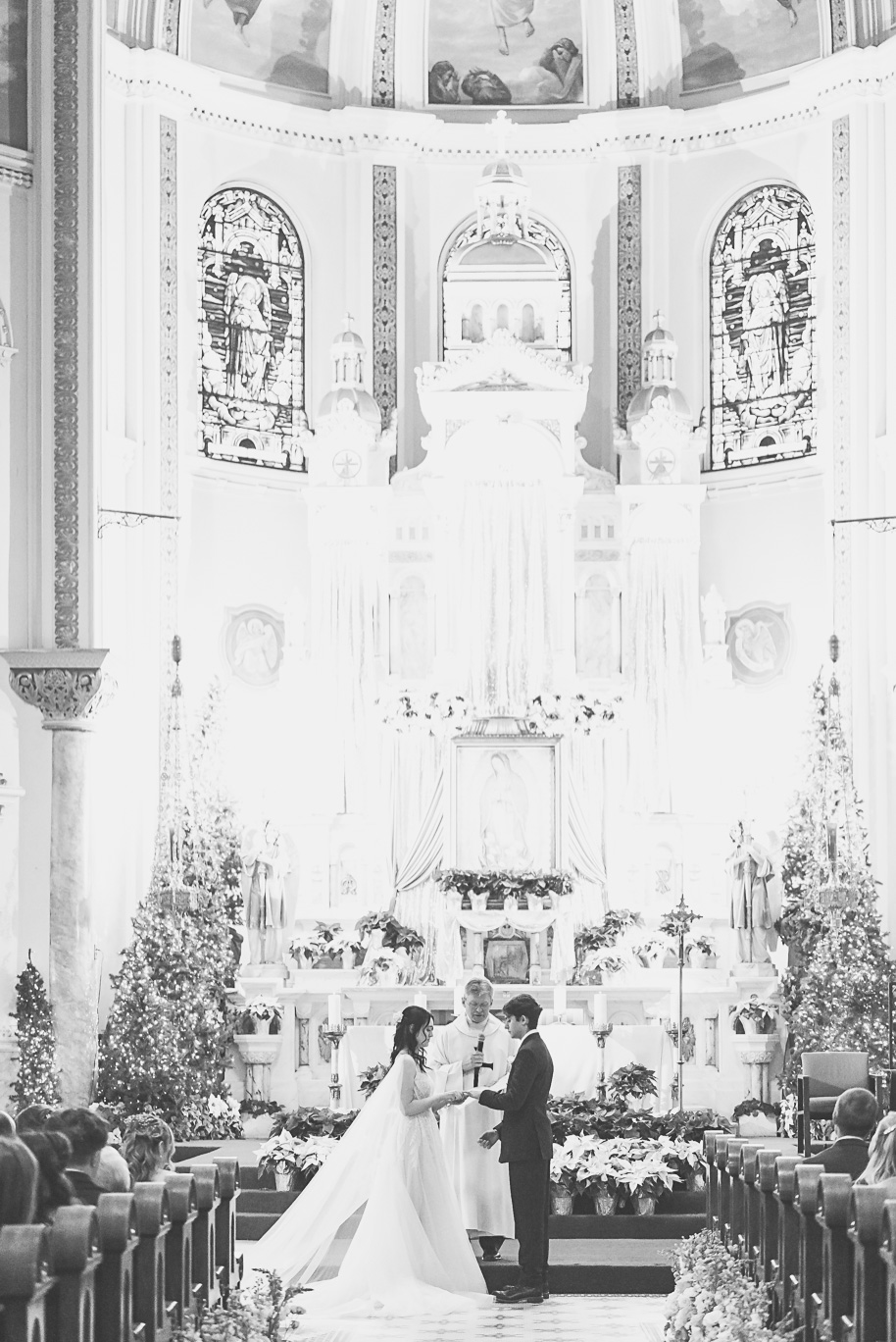 A classic and romantic winter Lovett Hall wedding at Greenfield Village in Dearborn Michigan provided by Kari Dawson top-rated Detroit wedding photographer.