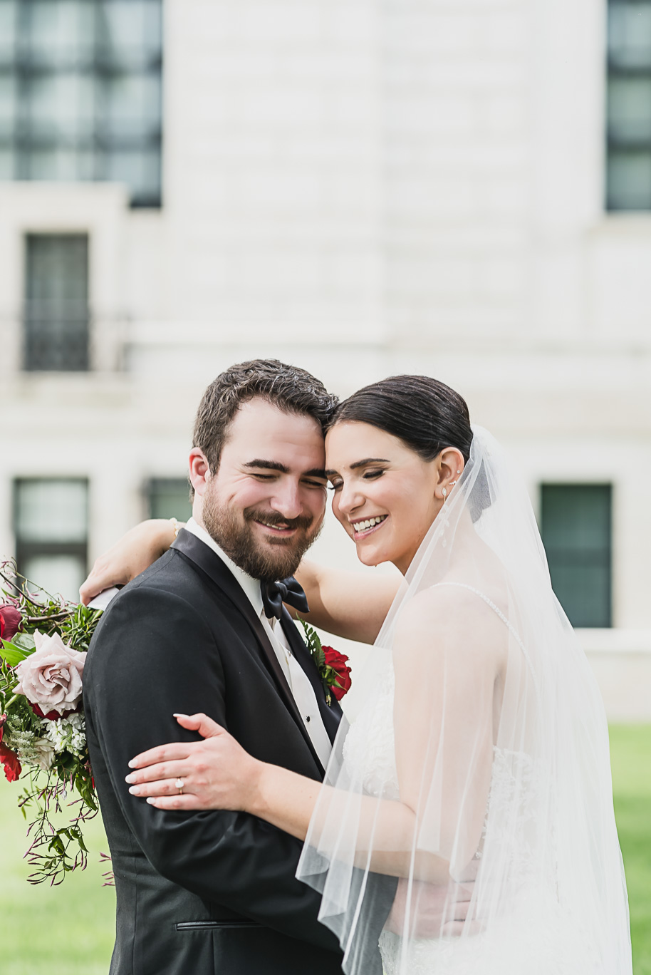 A vibrant classic Colony Club wedding in downtown Detroit Michigan provided by Kari Dawson, top-rated Detroit wedding photographer, and her team.