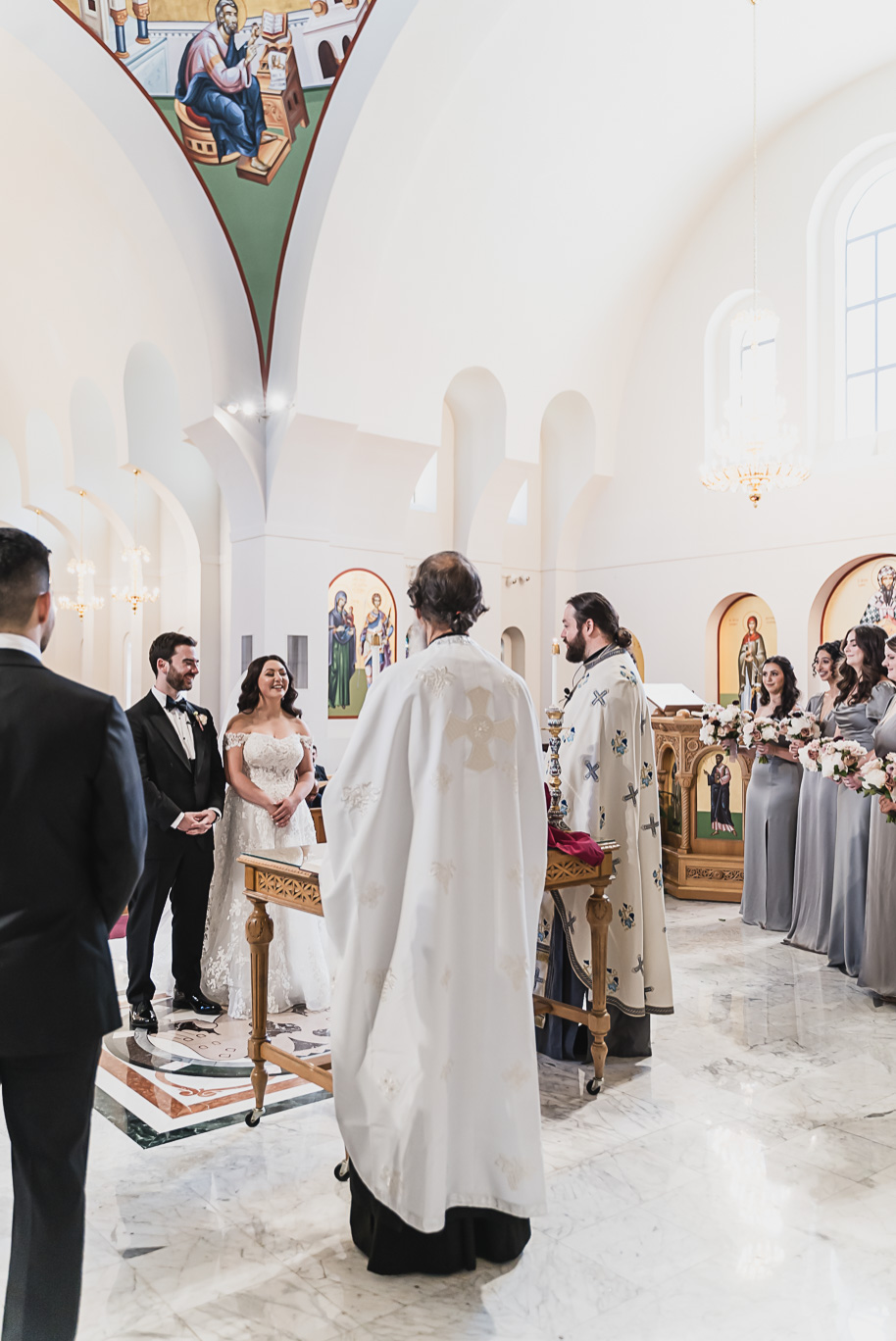 A classic black-tie summer Palestinian wedding in Detroit at the Colony Club by Kari Dawson, top-rated Detroit wedding photographer, and her team.