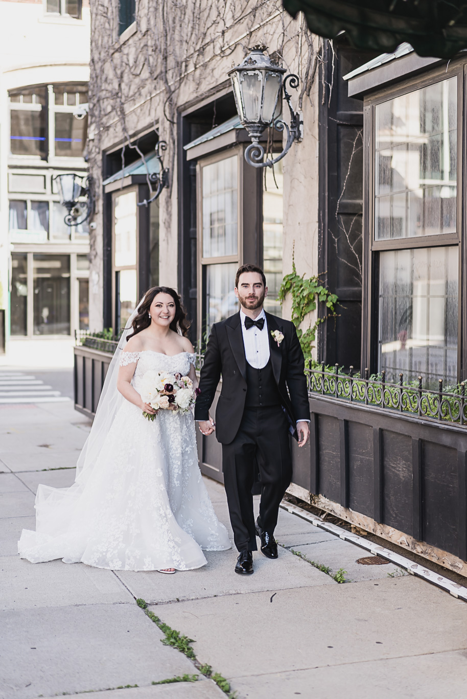 A classic black-tie summer Palestinian wedding in Detroit at the Colony Club by Kari Dawson, top-rated Detroit wedding photographer, and her team.