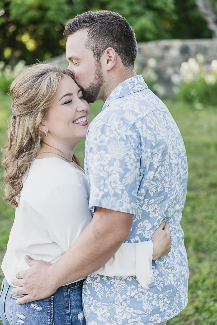 A romantic Michigan engagement session at Stony Creek Metro Park by Kari Dawson, top-rated Detroit wedding photographer and her team.