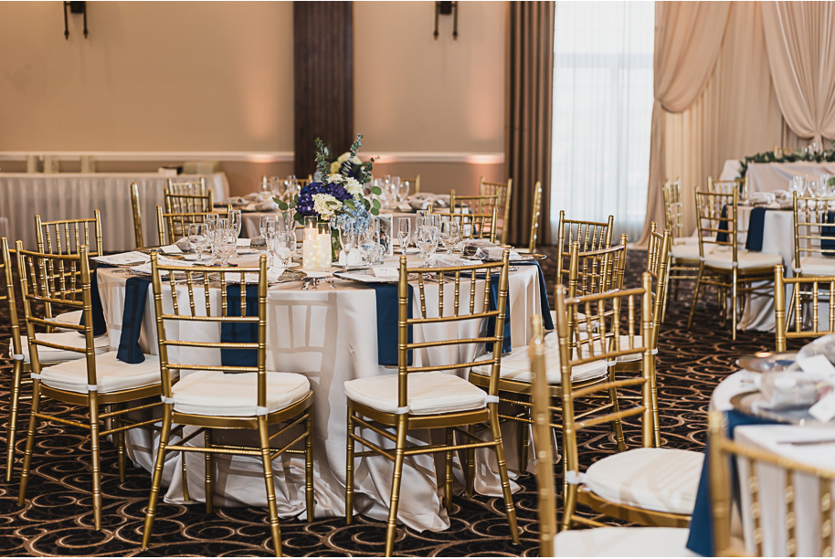 A classic navy and black summer San Marino Club wedding in Sterling Heights provided by top-rated Detroit wedding photographer Kari Dawson.