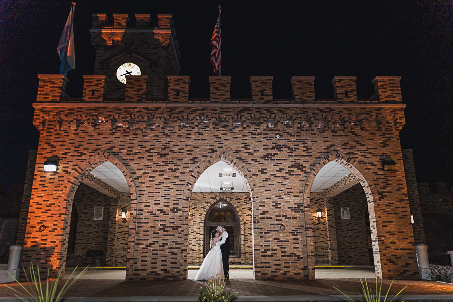 A classic navy and black summer San Marino Club wedding in Sterling Heights provided by top-rated Detroit wedding photographer Kari Dawson.