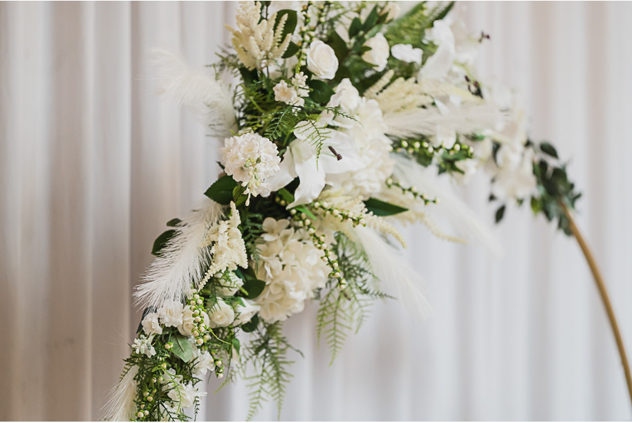 A classic navy and black summer San Marino Club wedding in Sterling Heights provided by top-rated Detroit wedding photographer Kari Dawson.