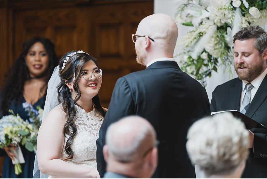 A classic navy and black summer San Marino Club wedding in Sterling Heights provided by top-rated Detroit wedding photographer Kari Dawson.