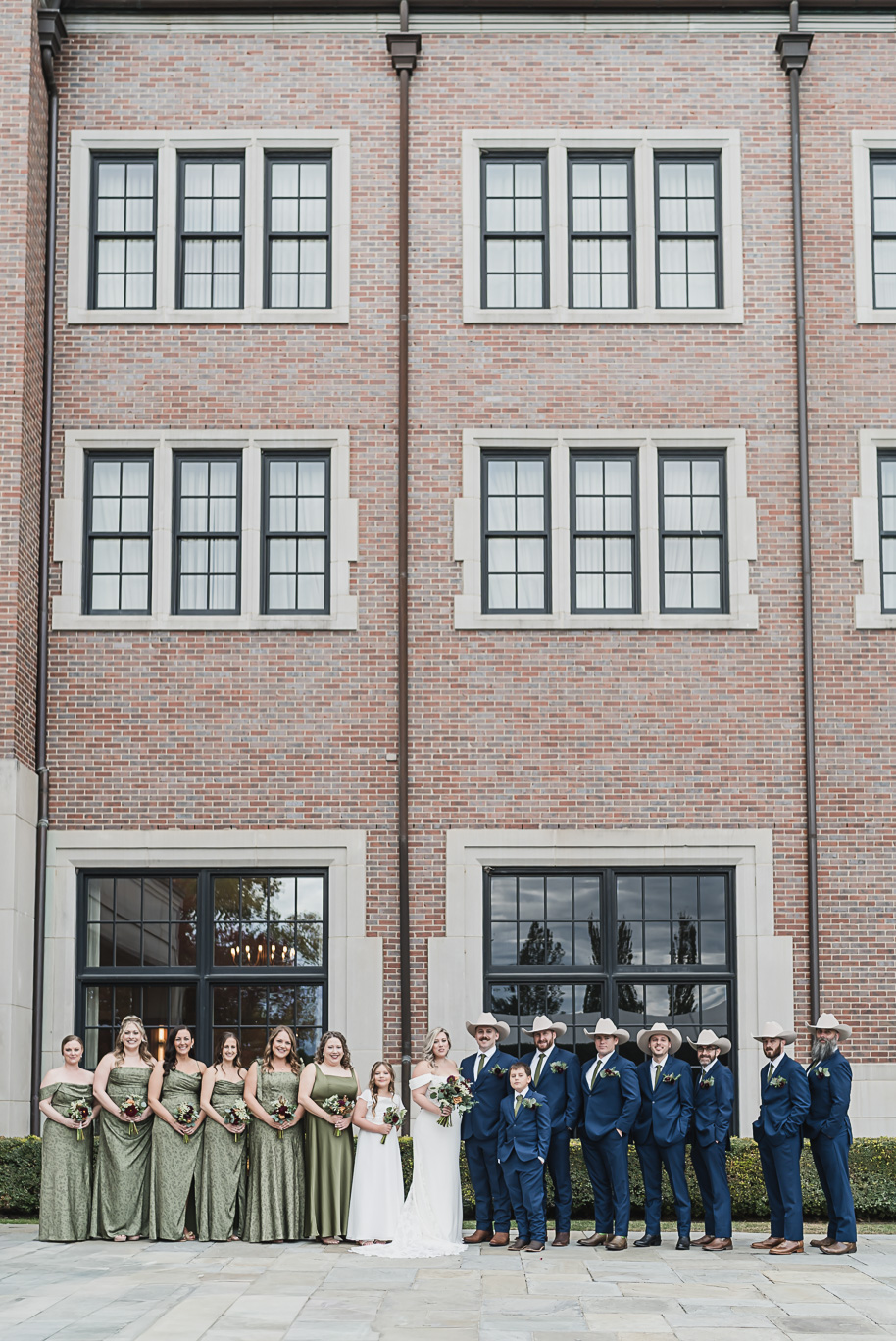 A fall Royal Park wedding in Rochester, Michigan with olive, sage, navy, and gold details captured by top-rated photographer Kari Dawson + Co.