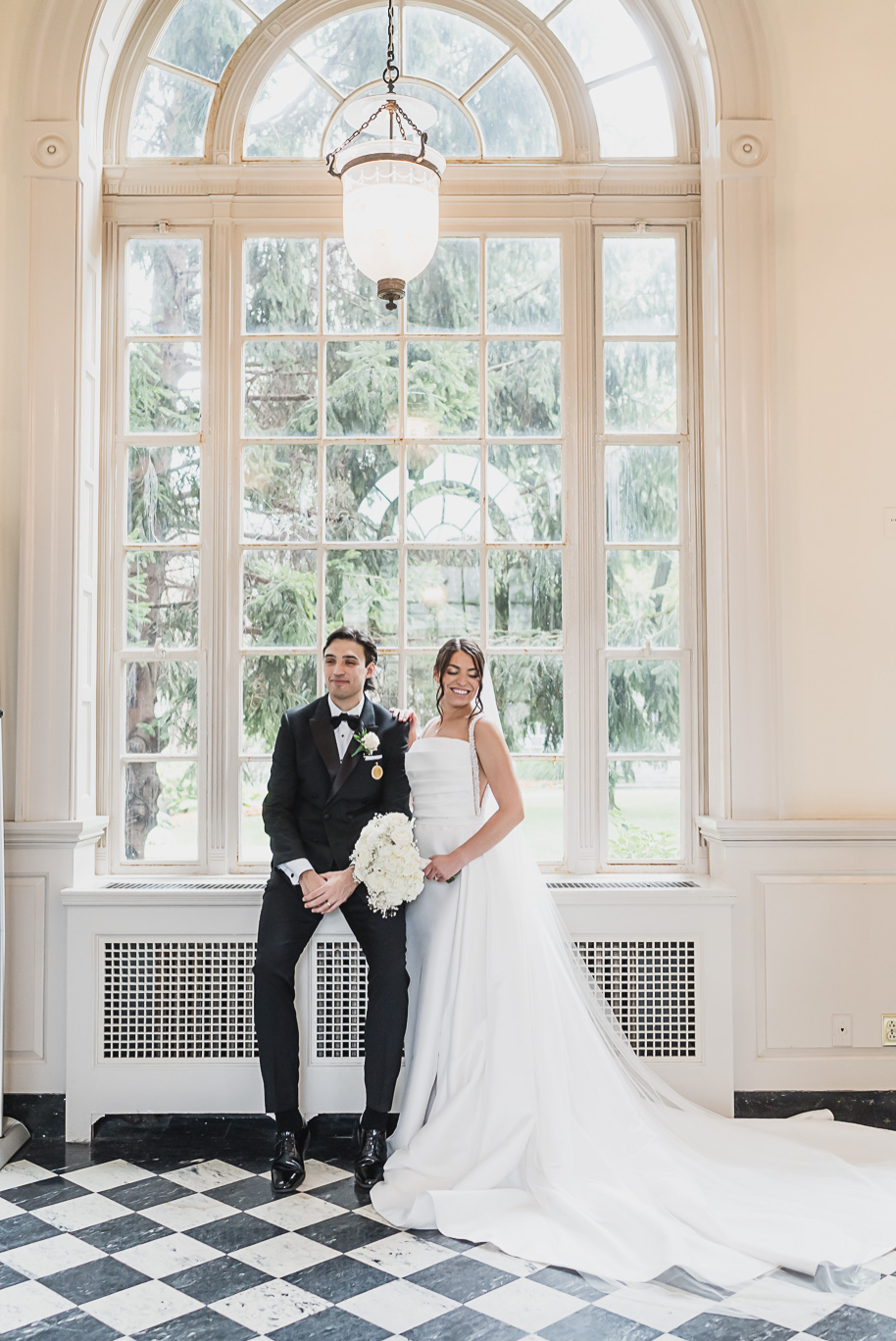 A romantic black and champagne black tie fall Macedonian Lovett Hall wedding documented by Kari Dawson and Co 