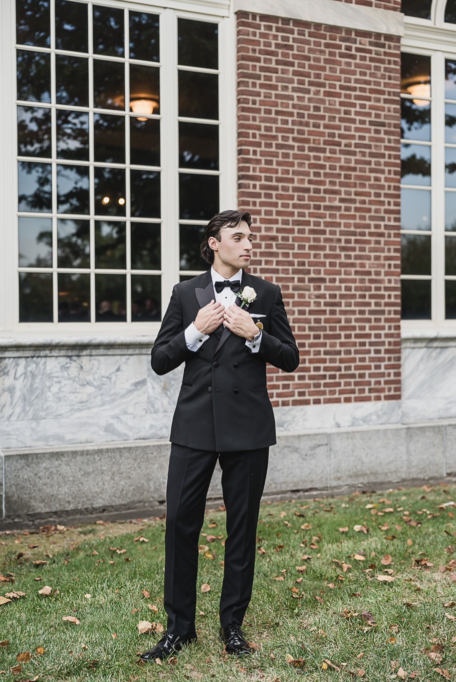 A romantic black and champagne black tie fall Macedonian Lovett Hall wedding documented by Kari Dawson and Co 