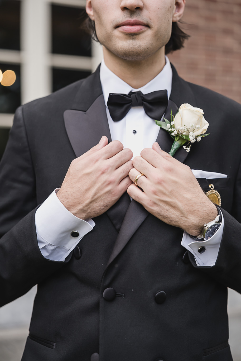 A romantic black and champagne black tie fall Macedonian Lovett Hall wedding documented by Kari Dawson and Co 