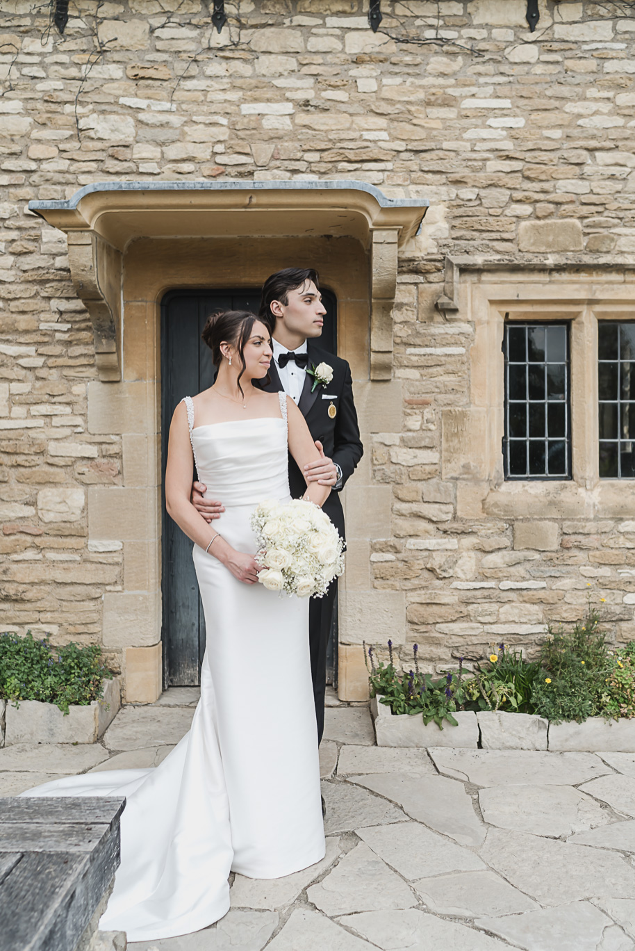A romantic black and champagne black tie fall Macedonian Lovett Hall wedding documented by Kari Dawson and Co 