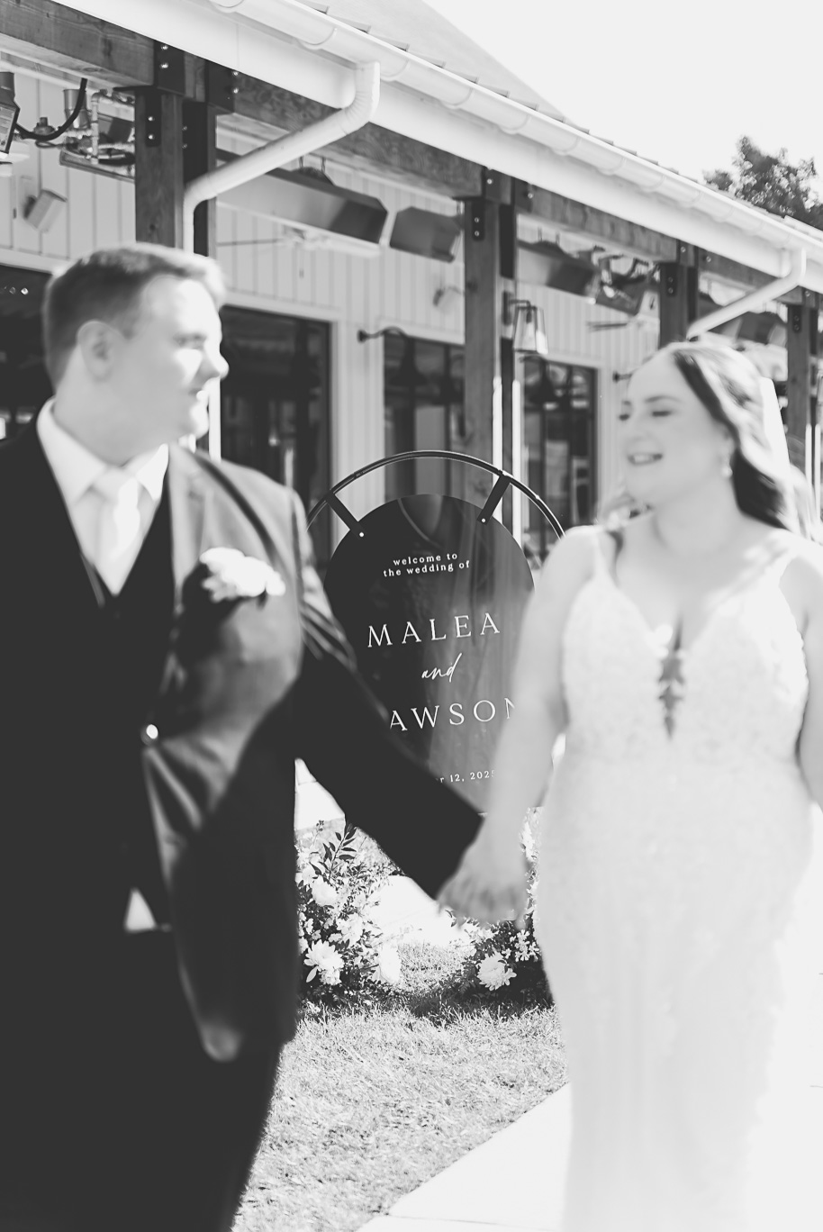 A fall Bay Pointe Woods wedding in Shelbyville, Michigan, featuring white and sage details, black-tie elegance, and heartfelt family legacy. Photographed by Kari Dawson + Co.
