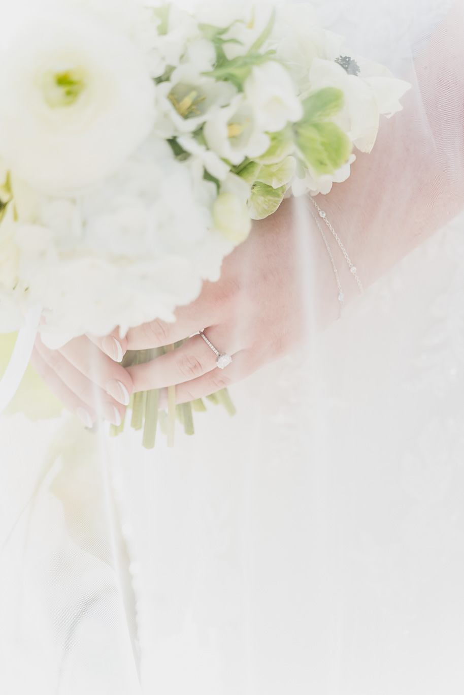 A fall Bay Pointe Woods wedding in Shelbyville, Michigan, featuring white and sage details, black-tie elegance, and heartfelt family legacy. Photographed by Kari Dawson + Co.
